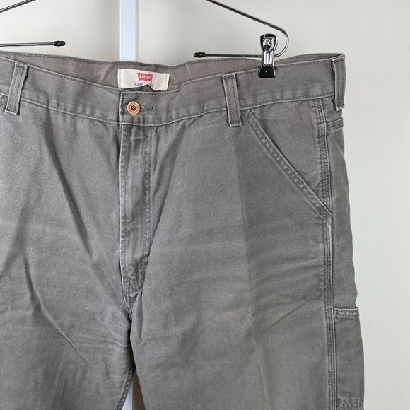 Levi's Gray Canvas Carpenter Shorts Flat Front Mens Size 42  Actual 43‎ - Picture 2 of 9